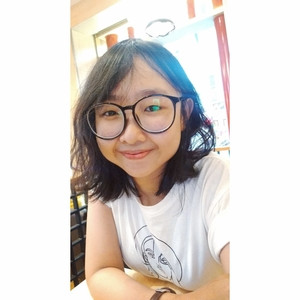 Putri Molek - Guru bimbingan sekolah - Kecamatan Karawaci