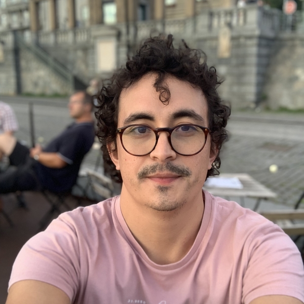 Henrique - Professor de banco de dados - Lisboa