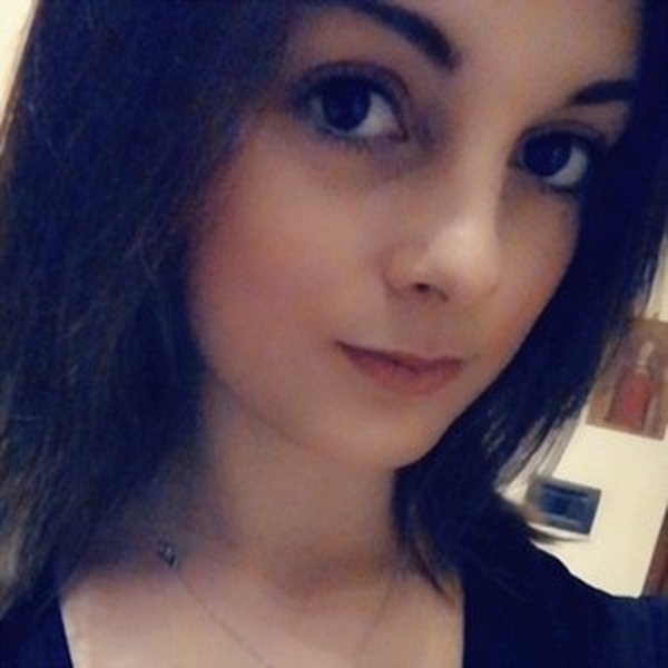 Chiara - Insegnante di aiuto compiti - Cuneo