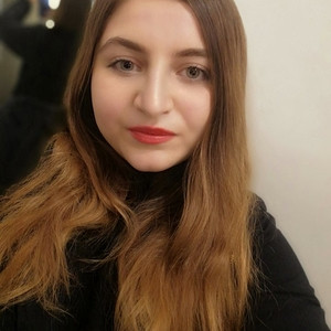 Habiba - Prof d'expression orale - français - Forest