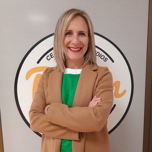 Ana Isabel - Profesor de matemática - Elx