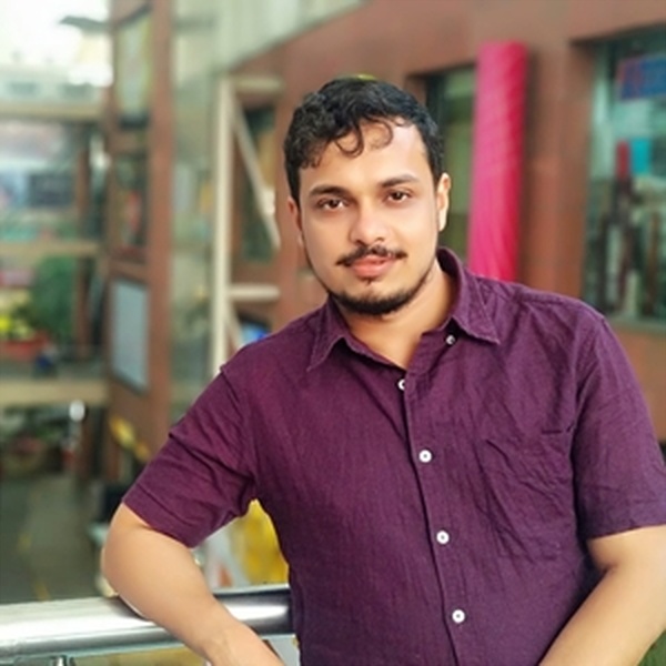 Advocate Somnath - Graduate Diploma in Law tutor - Kolkata