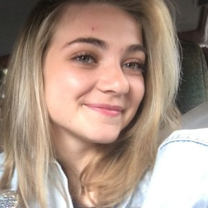 Claire - Prof d'aide aux devoirs - Bourg-la-Reine