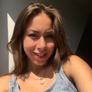 Océane - Prof de physique - chimie - Montsecret-Clairefougère