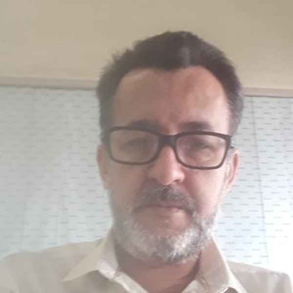 Antonio - Prof de liderança - Jardim das Cerejeiras