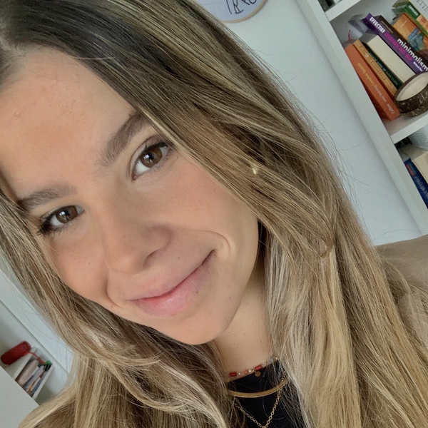 Valeria - prof de Inglés - Telde