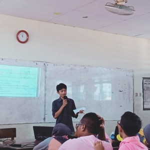 Fadli - Guru ilmu komputer dasar - Kecamatan Kemayoran