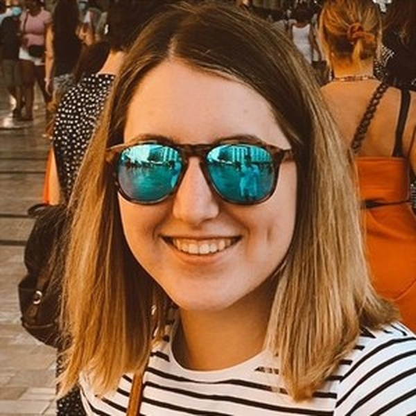 Carlota - tutor académico - Torrejón de Ardoz