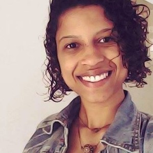 Alyne - Prof de explicações - Praia Grande