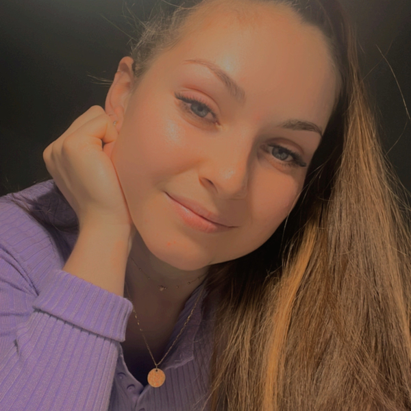 Jennifer - Prof de maths - Montpellier