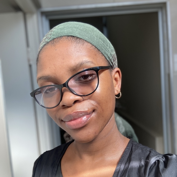 Phumla - English tutor - Berea