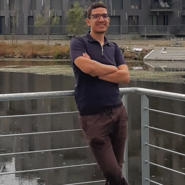 Omar - Prof de sciences de l'ingénieur - Rouen