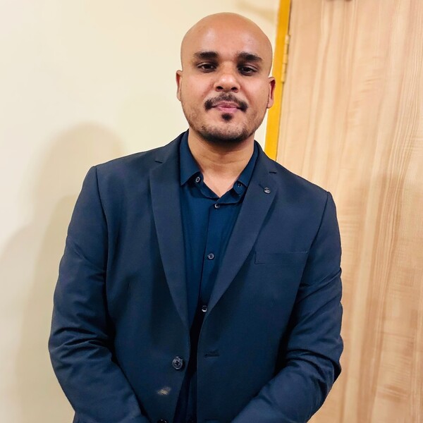 Amit - Maths tutor - 