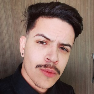 Luiz Felipe - Prof de programação - Vila Carmosina