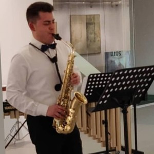 Ezequiel - Profe de saxofón - Cieza