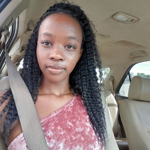 Nomxolisi - Biology tutor - Grahamstown