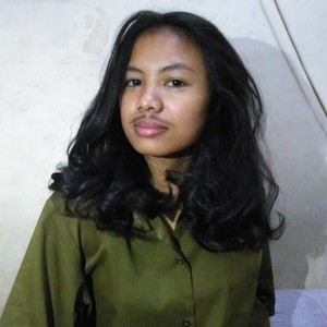 Pisang - Guru menenun - Kecamatan Colomadu