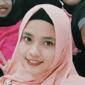 Novia - Guru ekonomi - Kecamatan Candi