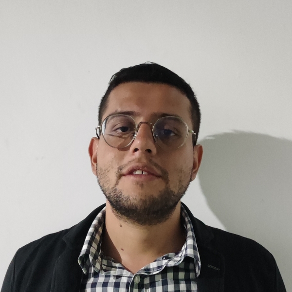 Johan - Profesor de francés - Ibagué