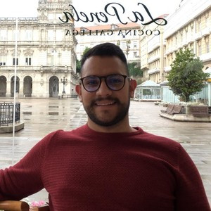 Luis - profesor de apoyo a alumnos con autismo - Madrid