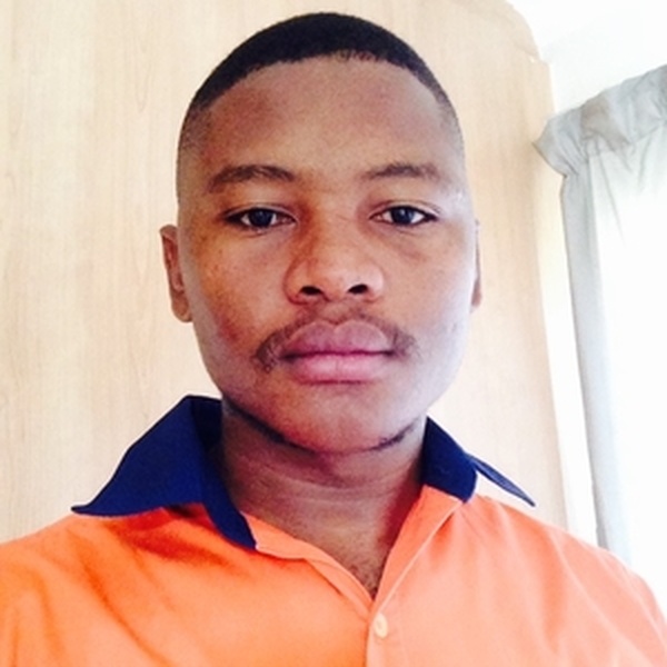 Nkosinathi - Electrical engineering tutor - Tembisa