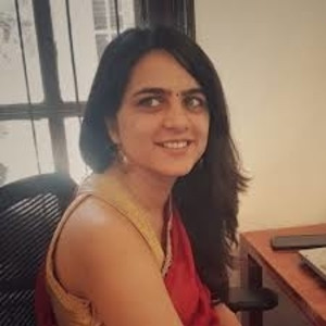 TANVI P - Accounting teacher - Surat