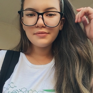 Karolayne - Professor de química - 