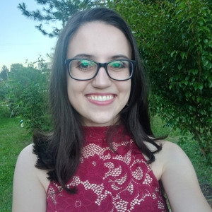 Aline - Prof de farmacologia - Campo Comprido