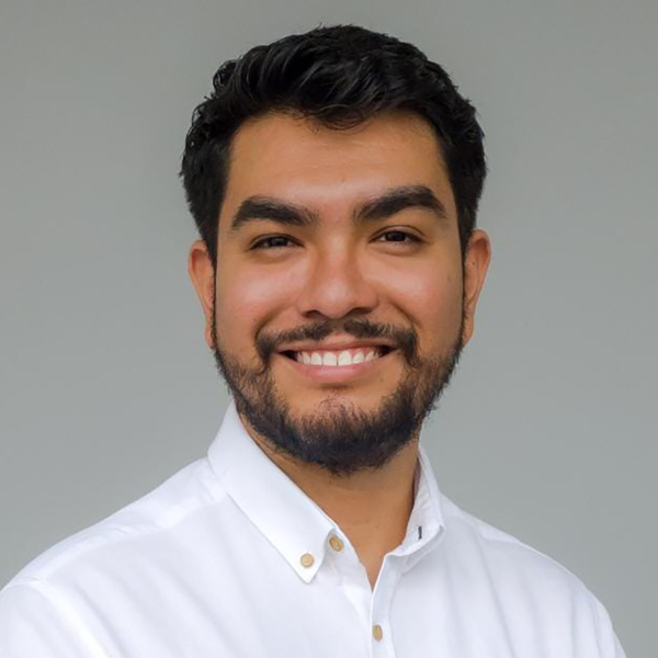 Ricardo - Profesor de electrónica - Aguascalientes