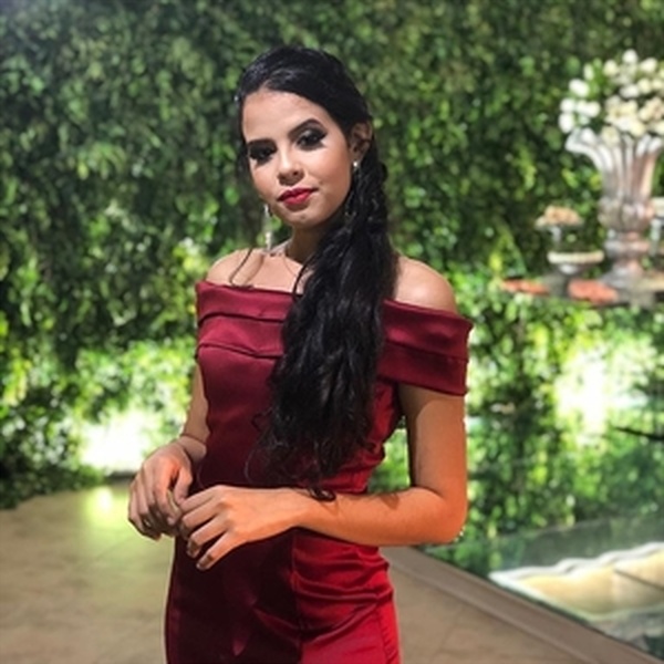 Sabrina - Professor de Biologia - Coaçu