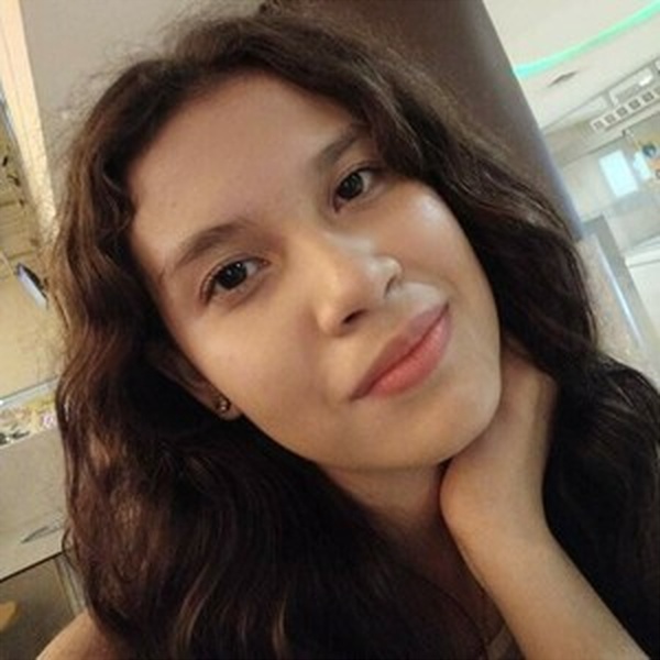 Léonie - Prof d'aide aux devoirs - Toulouse