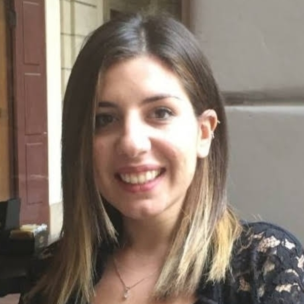 Edera - Insegnante di aiuto compiti - Medicina