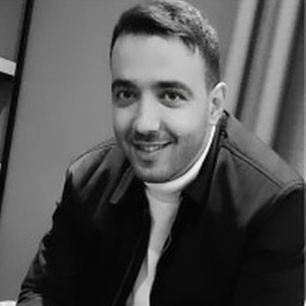 Iliass - Prof d'initiation informatique - Lyon