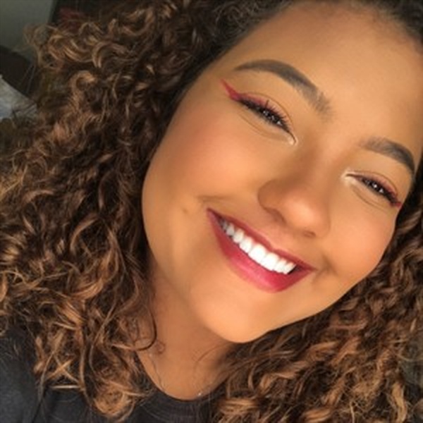 Gabriela - Professor de biologia - João Pessoa