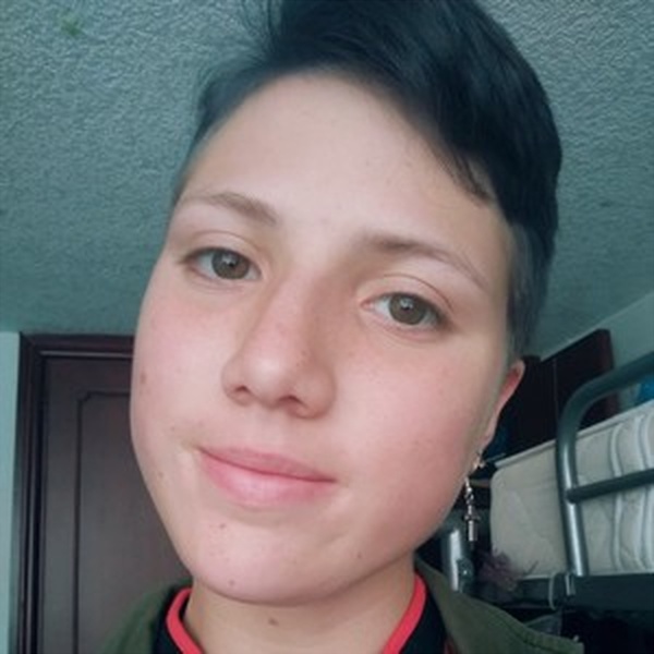 Lucia - profesor de lengua y literatura - Bogotá