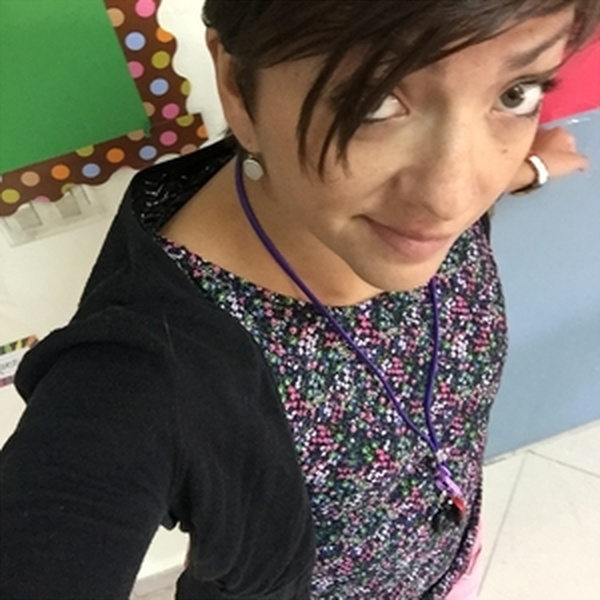 Elena - Prof d'anglais - Esneux