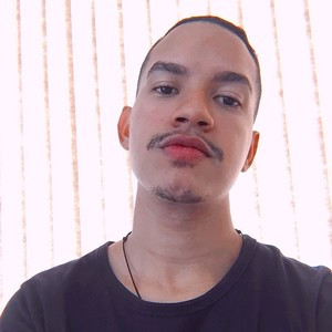 Hugo - Professor de administração - Imperatriz