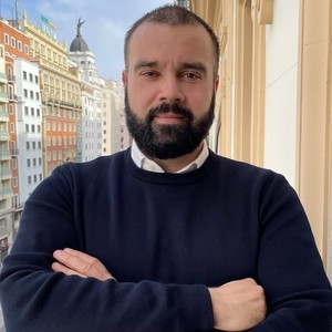 Víctor - Profesor de matemática - Madrid