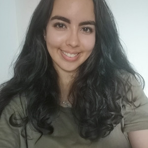LEÏLA - Prof de français - Reims