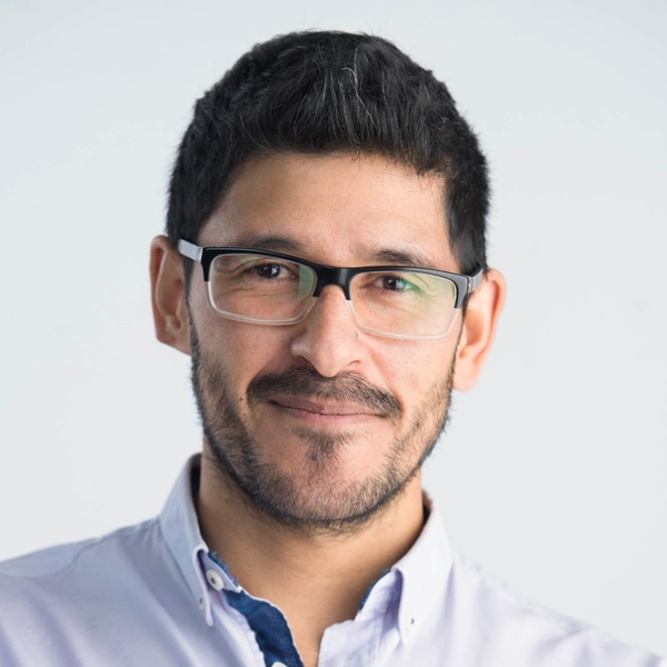 JP - profesor de inglés - Pamplona