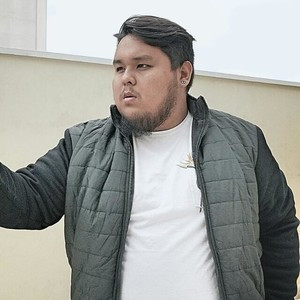 Kenji - Professor de japonês - 