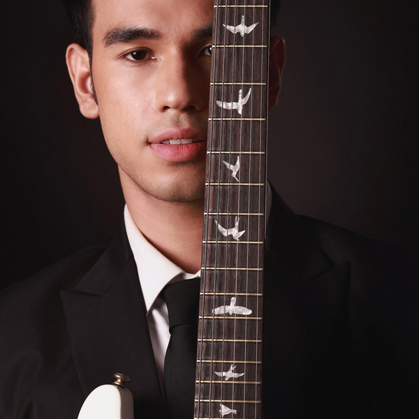 Jatin - Prof guitar - New Delhi
