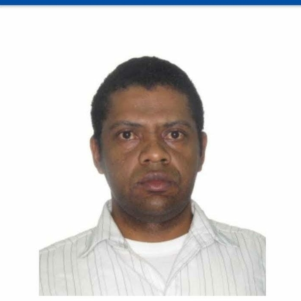 Melchizedec - Professor de físico - química - Santaluz