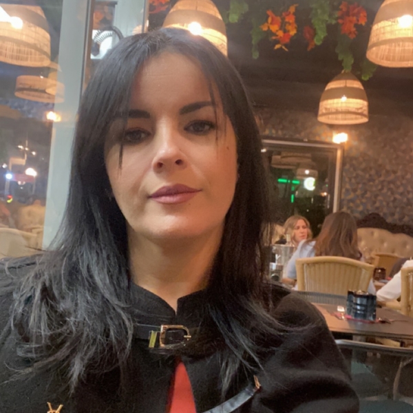 Yamina - Prof de compréhension orale - arabe - Toulon