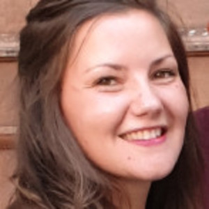 Aline - Prof de maths - Glun