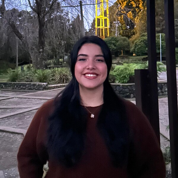Barbara - Profesor de matemática - Puerto Montt