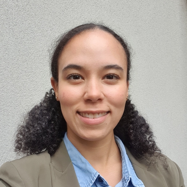 Marie - Prof de maths - Avon