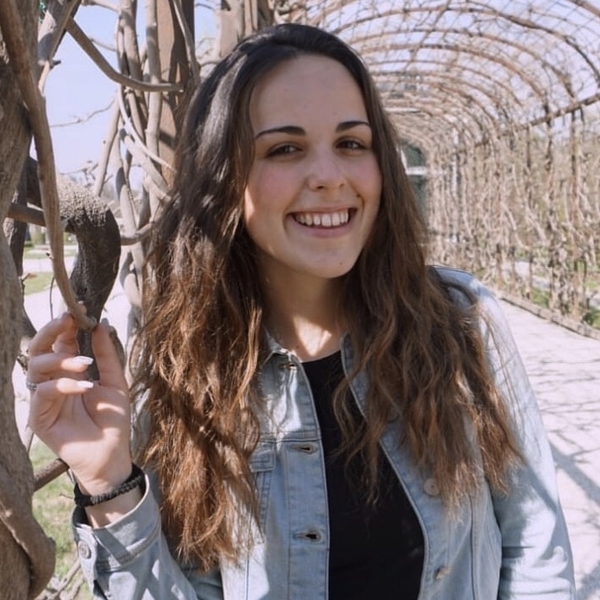Claudia - Insegnante di aiuto compiti - Boffalora sopra Ticino