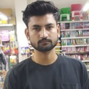 Shivam - Physics tutor - Jalesar