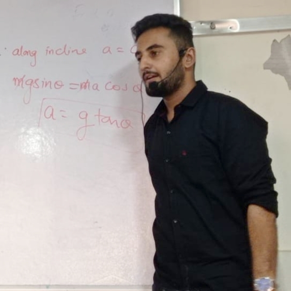 Naman - Physics tutor - Talpur